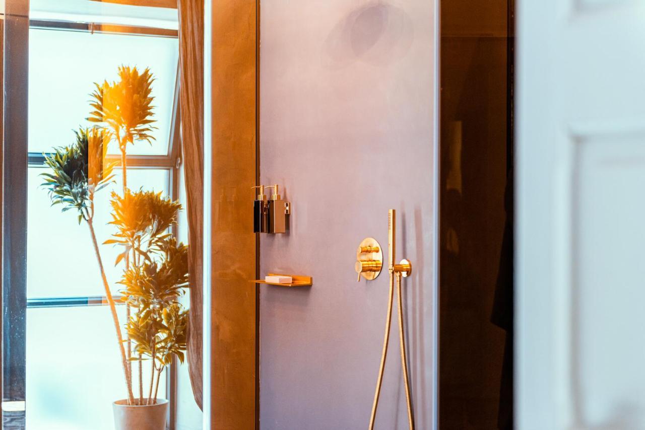 Ricci Rooms มาลเย ภายนอก รูปภาพ